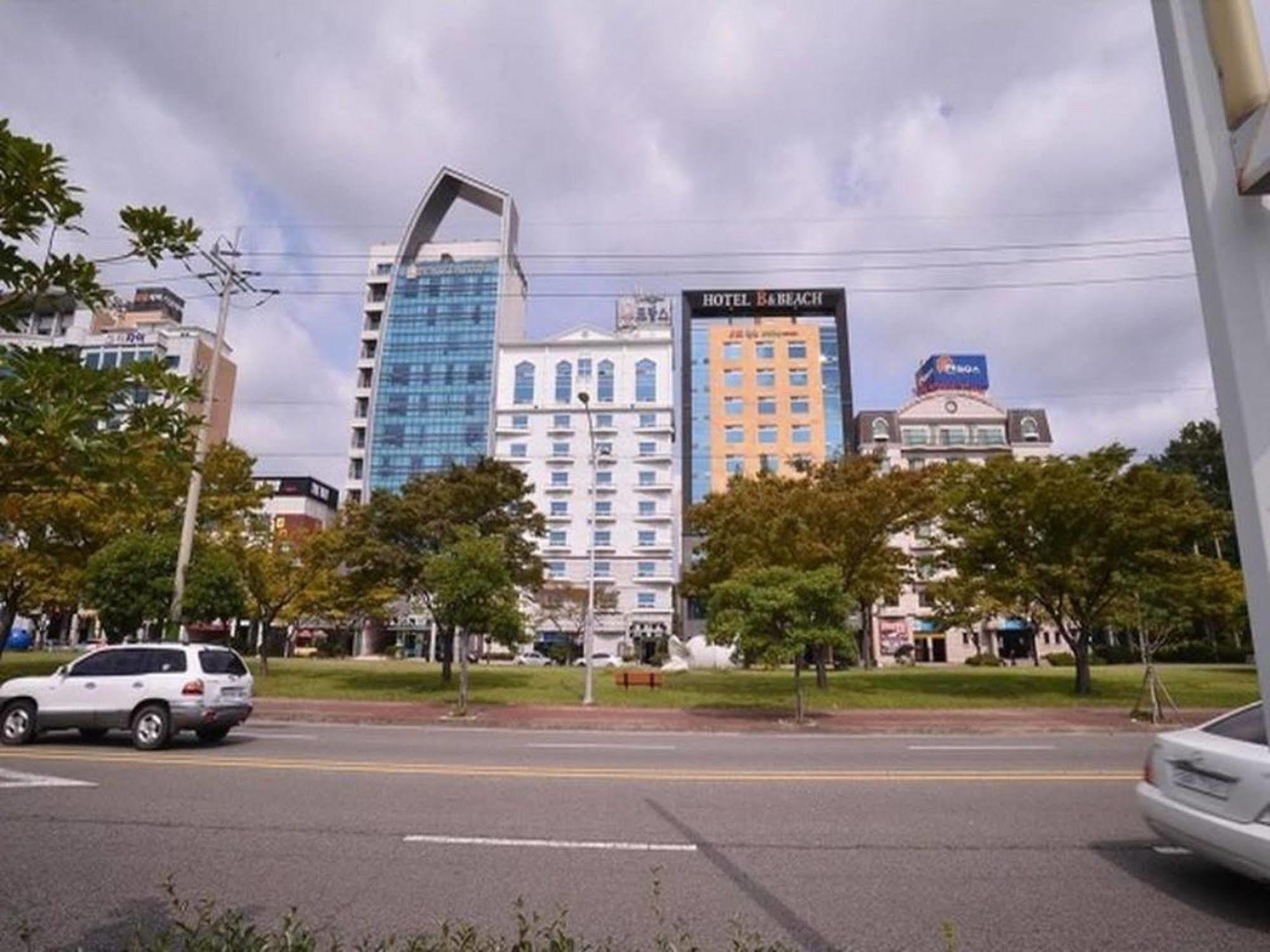 יאוסו Am Ort Hotel מראה חיצוני תמונה